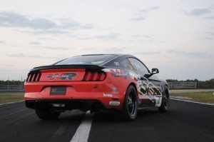 2015-ford-mustang-ecoboost-rear-quarter